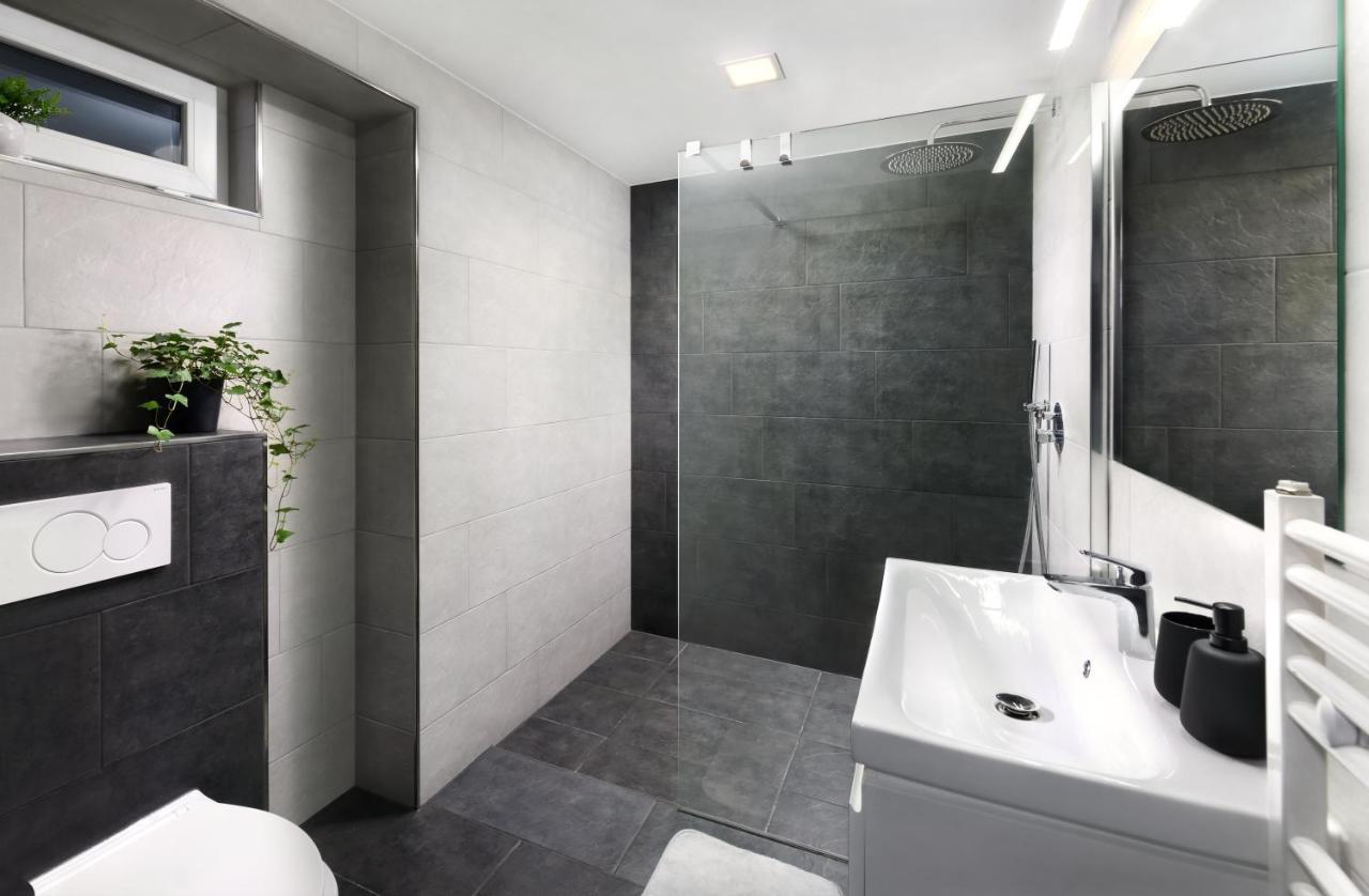 Luxus Apartman Pod Hradom Kezmarok Bagian luar foto